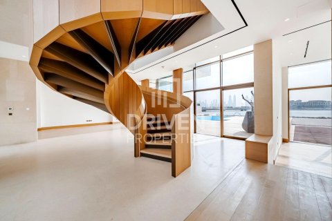 Jumeirah, Dubai, BAE’de satılık villa 5 yatak odası, 1774.54 m&sup2; No 741643 - fotoğraf 5