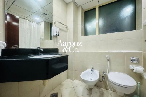 Üürile anda korter asukohaga Jumeirah Lake Towers, Dubai, AÜE: 2 magamistoaga, 122 m² Nr 719362 - pilt 17