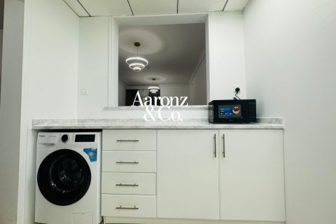 Üürile anda korter asukohaga Jumeirah Lake Towers, Dubai, AÜE: 2 magamistoaga, 122 m² Nr 719362 - pilt 14