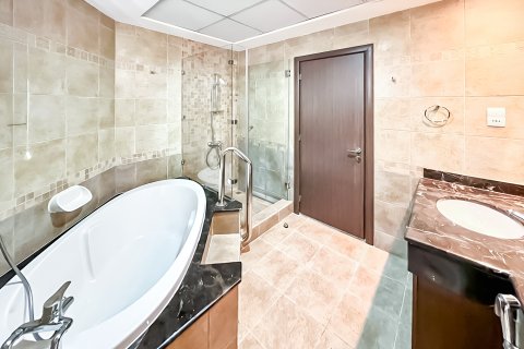 Villa in Dubai Silicon Oasis, UAE 3 bedrooms, 368.25 sq.m. № 749867 - photo 13