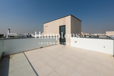 Снять в аренду виллу в Arabian Ranches 3, Дубай, ОАЭ 4 спальни, 611.20883700м2, № 650880 - фото 1