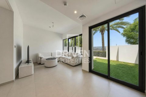 Kaupunkipientalo Arabian Ranches 3, Dubai, Arabiemiraatit 3 makuuhuonetta, 128.58 m2 № 757130 - kuva 2