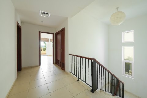 Vila v Arabian Ranches, Dubai, SAE 4 ložnice, 360.06 m² Č.: 768803 - fotografie 14