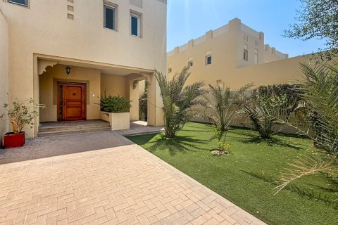 Vila v Arabian Ranches, Dubai, SAE 4 ložnice, 360.06 m² Č.: 768803 - fotografie 4