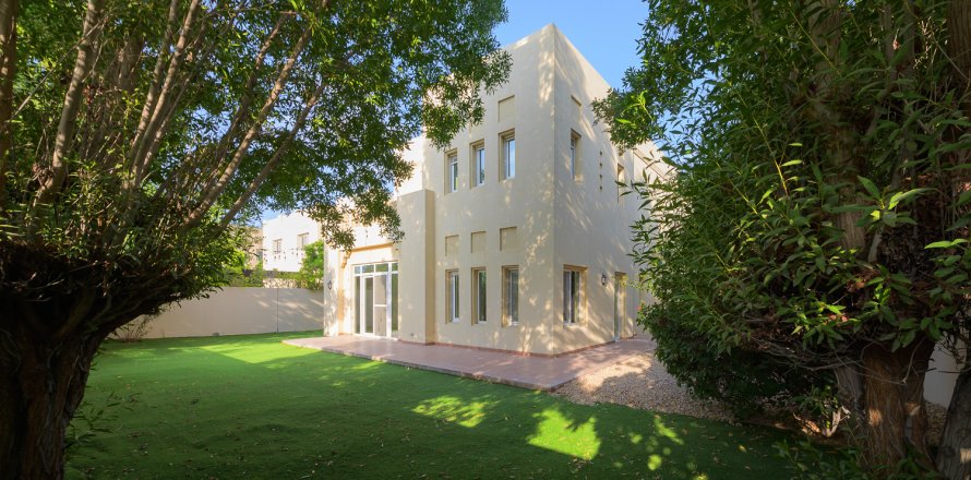 Vila v Arabian Ranches, Dubai, SAE 4 ložnice, 360.06 m² Č.: 768803