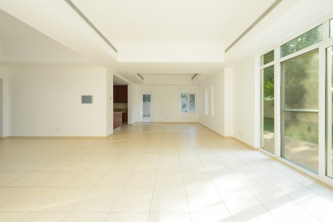 Vila v Arabian Ranches, Dubai, SAE 4 ložnice, 360.06 m² Č.: 768803 - fotografie 8