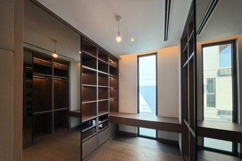 Villa en alquiler en Tilal Al Ghaf, Dubai, EAU 4 dormitorios, 541 m2 № 768810 - foto 17