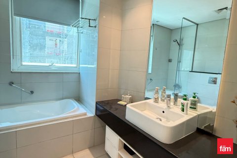 Appartamento in vendita a Business Bay, Dubai, EAU 2 camere da letto, 144 mq. № 710704 - foto 17