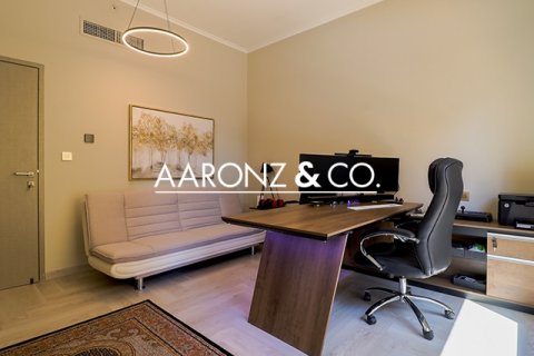 Dzīvoklis Jumeirah Beach Residence, Dubaijā, AAE 3 istabas, 167 m2 Nr. 639157 - attēls 14