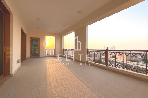 Apartment in Palm Jumeirah, Dubai, UAE 3 bedrooms, 227 sq.m. № 736562 - photo 5