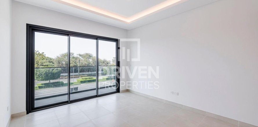 דירה ב City Walk, Dubai, איחוד האמירויות 1 חדר שינה, 67.73 מ"ר מספר 745443