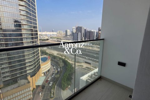 Huoneisto Jumeirah Village Circle, Dubai, Arabiemiraatit 2 makuuhuonetta, 100 m2 № 695370 - kuva 12