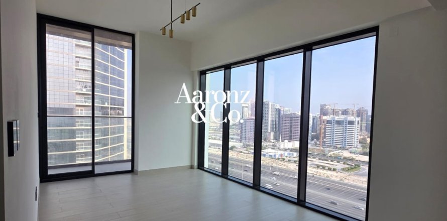 Huoneisto Jumeirah Village Circle, Dubai, Arabiemiraatit 2 makuuhuonetta, 100 m2 № 695370
