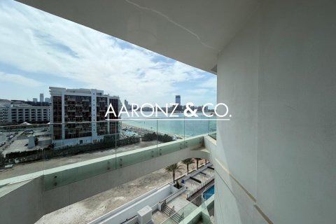Apartamento para arrendamento em Palm Jumeirah, Dubai, EAU 1 quarto, 90 m2 № 695368 - foto 15