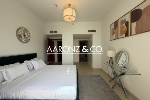 Apartamento para arrendamento em Palm Jumeirah, Dubai, EAU 1 quarto, 90 m2 № 695368 - foto 8