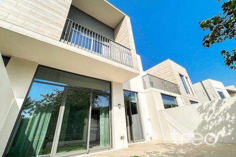 Řadový dům v Arabian Ranches 3, Dubai, SAE 3 ložnice, 128.58 m² Č.: 733811