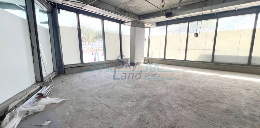 Bolt itt: Bur Dubai, EAE, 221.2 m², azonosító: 658862