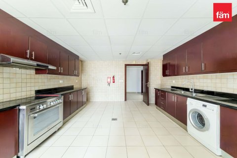 Apartamento para arrendamento em Dubai Marina, Dubai, EAU 2 quartos, 243 m2 № 761039 - foto 9
