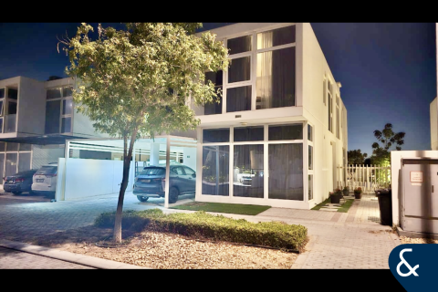 Вилла в DAMAC Hills (Akoya by DAMAC), Дубай, ОАЭ 6 спален, 325м2 № 697804