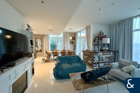 Müüa villa asukohaga DAMAC Hills (Akoya by DAMAC), Dubai, AÜE: 6 magamistoaga, 325 m² Nr 697804 - pilt 2