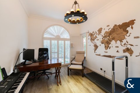 Müüa villa asukohaga Arabian Ranches, Dubai, AÜE: 5 magamistoaga, 465 m² Nr 697801 - pilt 15