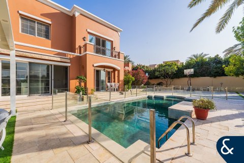 Müüa villa asukohaga Arabian Ranches, Dubai, AÜE: 5 magamistoaga, 465 m² Nr 697801 - pilt 4