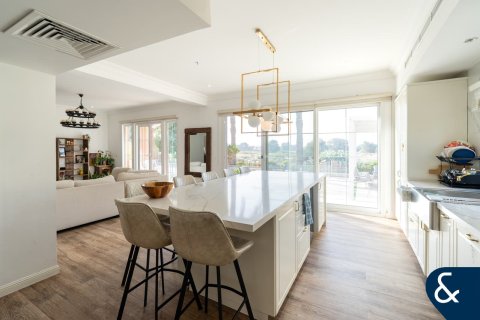 Müüa villa asukohaga Arabian Ranches, Dubai, AÜE: 5 magamistoaga, 465 m² Nr 697801 - pilt 8