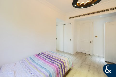 Müüa villa asukohaga Arabian Ranches, Dubai, AÜE: 5 magamistoaga, 465 m² Nr 697801 - pilt 22