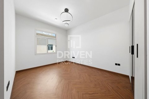 Villa zur Miete in Jumeirah, Dubai, VAE 4 Schlafzimmer, 1862.24 m2 Nr. 746579 - Foto 10