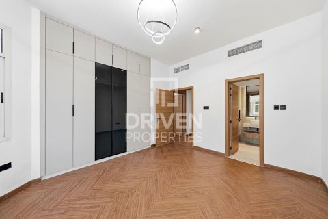 Villa zur Miete in Jumeirah, Dubai, VAE 4 Schlafzimmer, 1862.24 m2 Nr. 746579 - Foto 13