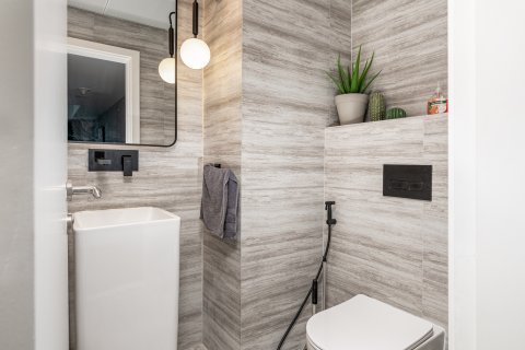 Apartman u Dubai Marina, Dubai, UAE 3 spavaćih soba, 185.71 m2 Br. 751072 - fotografija 11