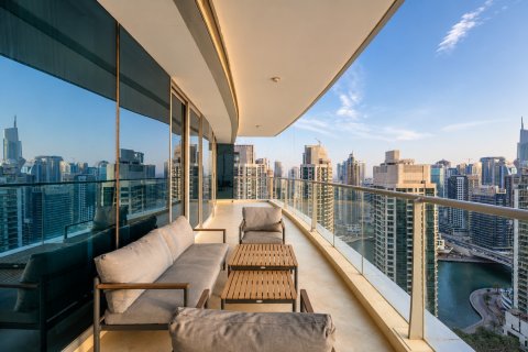 Apartment in Dubai Marina, Dubai, UAE 2 bedrooms, 154.79 sq.m. № 751069 - photo 2