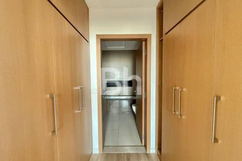 Appartamento in affitto a The Hills, Dubai, EAU 1 camera da letto, 82 mq. № 643179 - foto 10