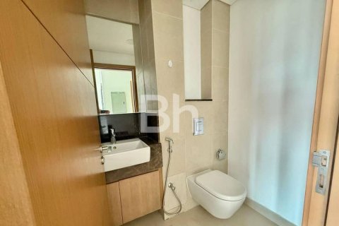 Appartamento in affitto a The Hills, Dubai, EAU 1 camera da letto, 82 mq. № 643179 - foto 6