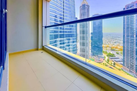 Apartment til leje i Jumeirah Lake Towers, Dubai, UAE 2 soveværelser, 90 kvm № 643176 - foto 11