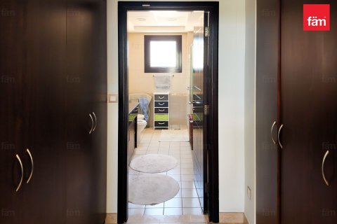 Dubai, BAE’de kiralık sıra ev 4 yatak odası, 309.4 m² No 721173 - fotoğraf 19