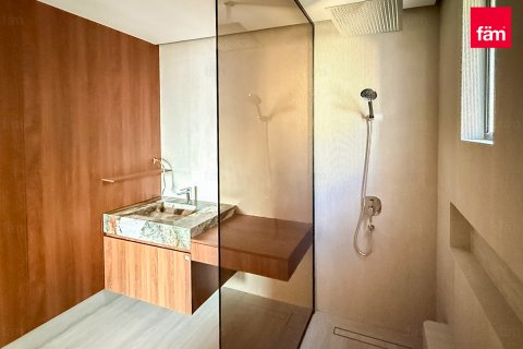 Vila di Umm Suqeim, Dubai, UAE 4 bilik tidur, 478.4 meter persegi № 679117 - foto 24