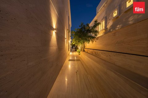 Üürile anda villa asukohaga Umm Suqeim, Dubai, AÜE: 4 magamistoaga, 478.4 m² Nr 679117 - pilt 27