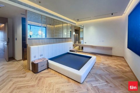 Üürile anda villa asukohaga Umm Suqeim, Dubai, AÜE: 4 magamistoaga, 478.4 m² Nr 679117 - pilt 12