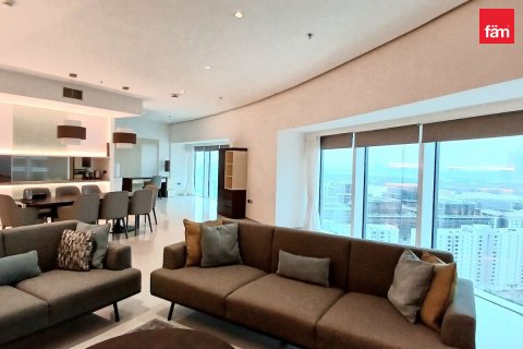 Apartemen di Sheikh Zayed Road, Dubai, UEA 2 kamar tidur, 118 m2 nomor 679121 - foto 6