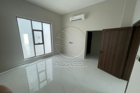 Vila di Abu Dhabi, UEA 12 kamar tidur, 730 m2 nomor 662872 - foto 11