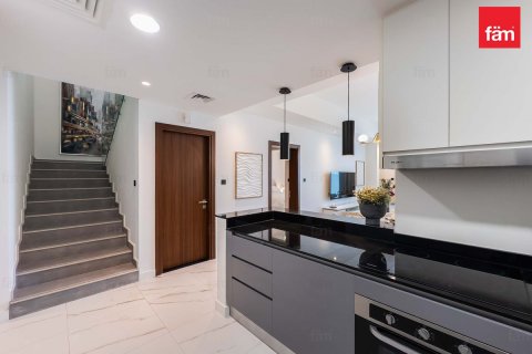 Řadový dům v Dubai, SAE 4 ložnice, 225.2 m² Č.: 634627 - fotografie 6