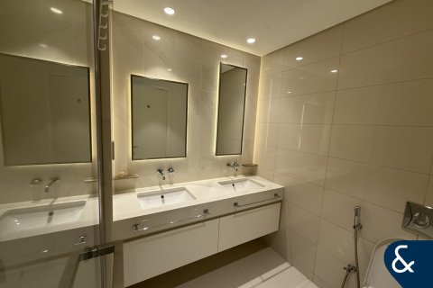 Huoneisto Dubai Harbour, Dubai, Arabiemiraatit 3 makuuhuonetta, 180 m2 № 668371 - kuva 12