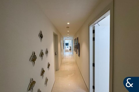 Apartamento para arrendamento em Downtown Dubai (Downtown Burj Dubai), Dubai, EAU 3 quartos, 221 m2 № 668367 - foto 18