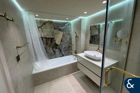 Apartamento para arrendamento em Downtown Dubai (Downtown Burj Dubai), Dubai, EAU 3 quartos, 221 m2 № 668367 - foto 26