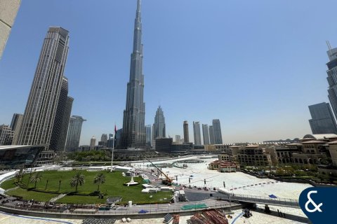 Apartamento para arrendamento em Downtown Dubai (Downtown Burj Dubai), Dubai, EAU 3 quartos, 221 m2 № 668367 - foto 2