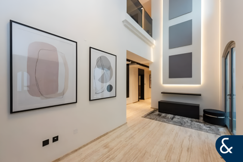 Зняти в оренду віллу в Пальма Джумейра, Дубай, ОАЕ 4 спальні, 511м2, № 668369 - фото 21