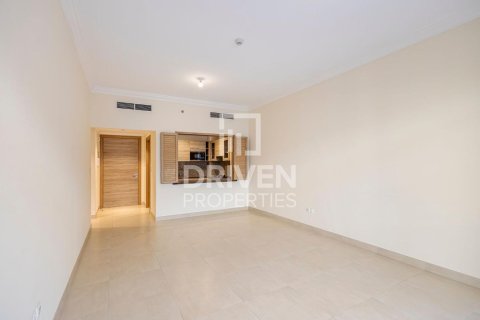 Apartment til salg i Al Muhaisnah, Dubai, UAE 1 soveværelse, 78 kvm № 654314 - foto 4
