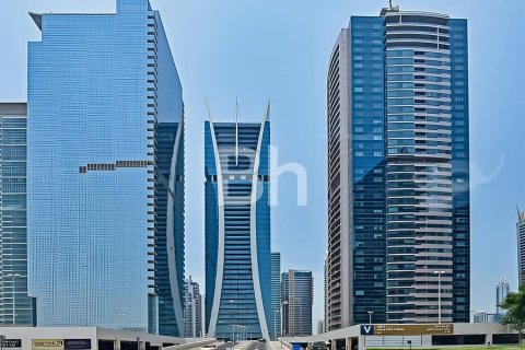Lakás itt: Jumeirah Lake Towers, Dubai, EAE, 1 hálószoba, 75 m², azonosító: 643517 - fénykép 1