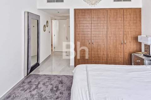 Apartman u gradu Jumeirah Lake Towers, Dubai, UAE 1 spavaća soba, 75 m2 Br. 643517 - Slika 14